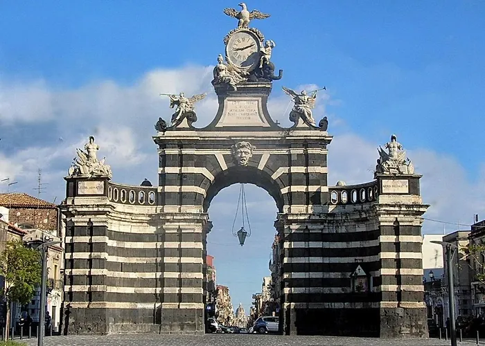 Infinityrooms 3* 卡塔尼亚